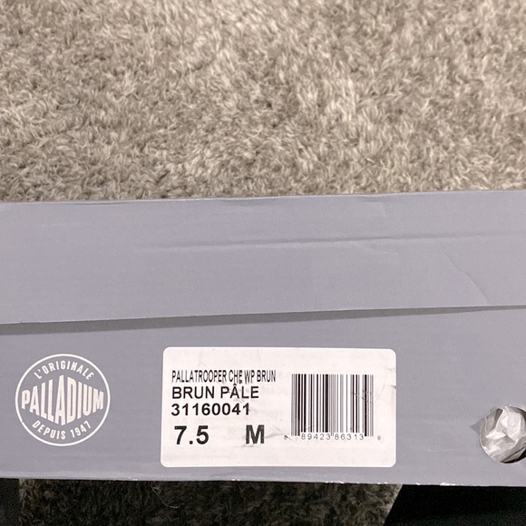 PALLADIUM Pallatrooper Chelsea Waterproof Boot in Nude Brown Size 9 - Picture 9 of 10